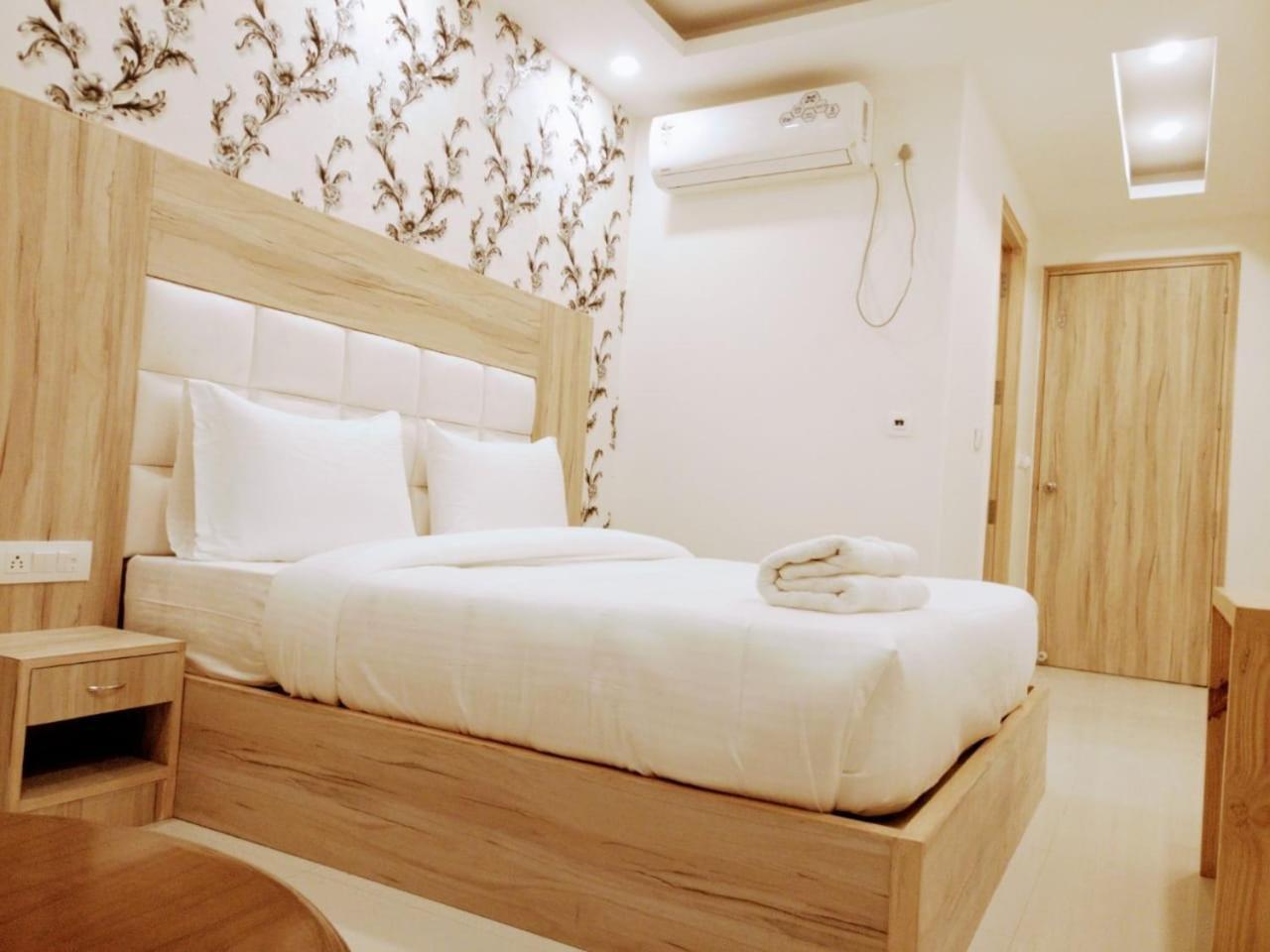 King Grand Hotel 4*